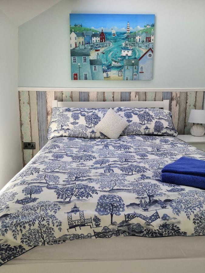 Captivating Isolde Cottage With Pool Near St Ives Camborne Εξωτερικό φωτογραφία